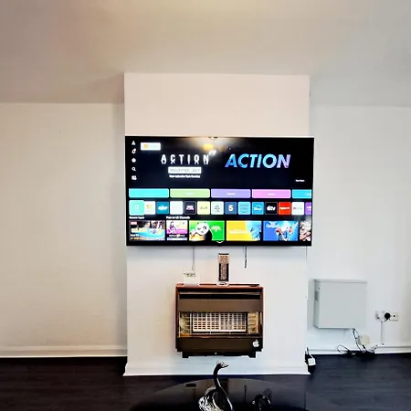 Сasa de vacaciones 2 Bedroom House In - Sleeps 5 Wifi Pets Leeds (West Yorkshire)