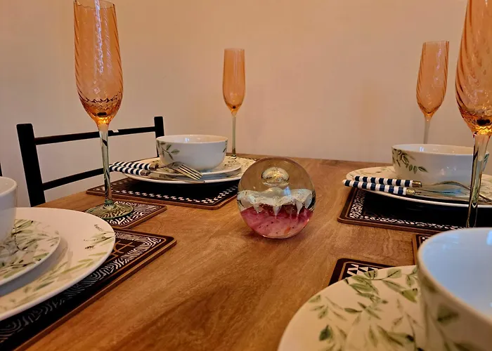 度假居 2 Bedroom House In - Sleeps 5 Wifi Parking