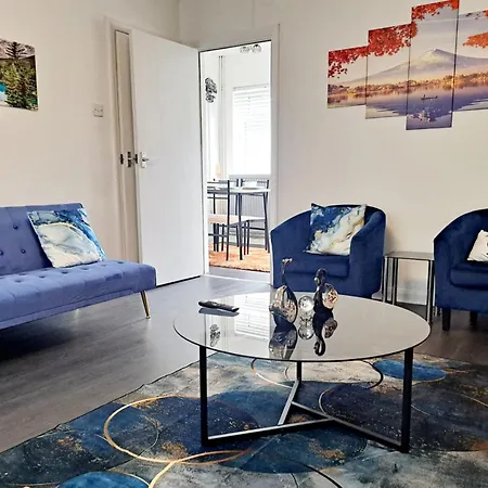 2 Bedroom House In - Sleeps 5 Wifi Parking Σπίτι διακοπών Λιντς